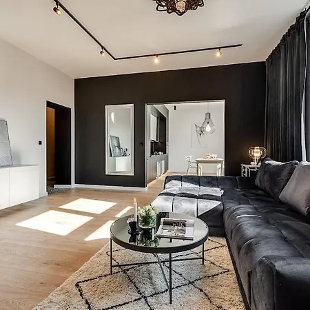 アパート Jan Iii Sobieski - Luksusowy L Z Darmowym Prywatnym Parkingiem *